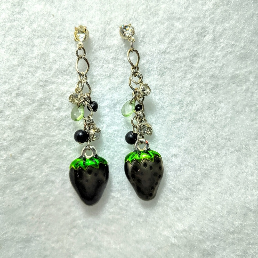 Strawberry Dangling Earrings